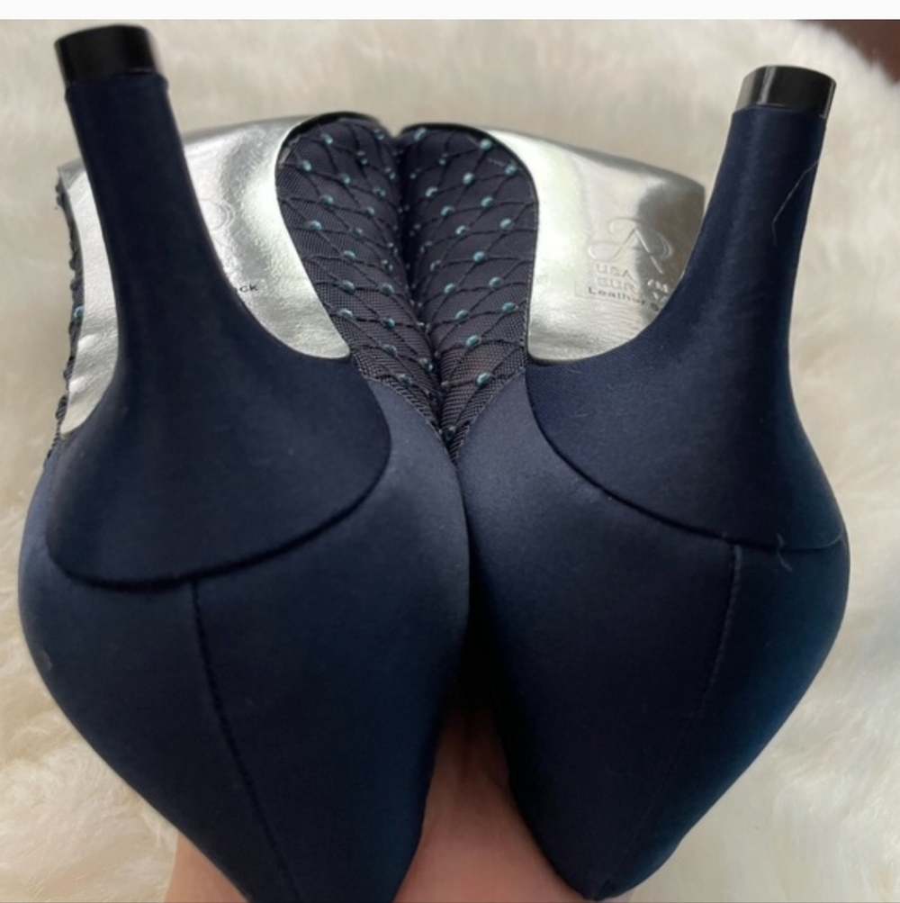 Adrianna Papell Navy Peep-Toe Heels, EUC - Picture 3 of 4